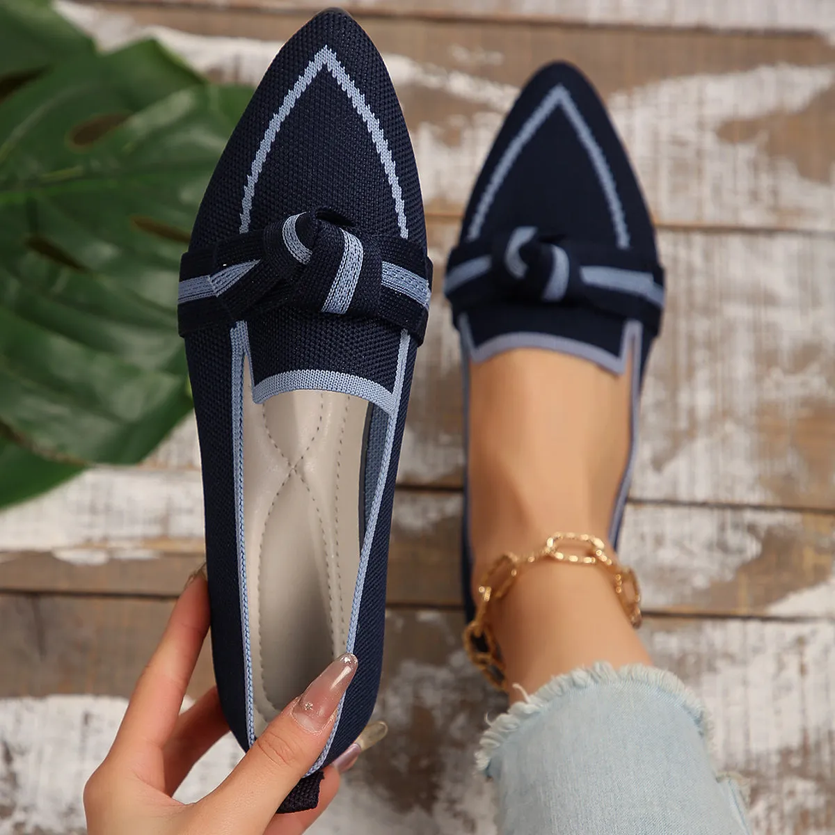 Bow Contrast Loafer