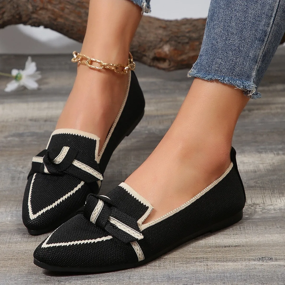 Bow Contrast Loafer