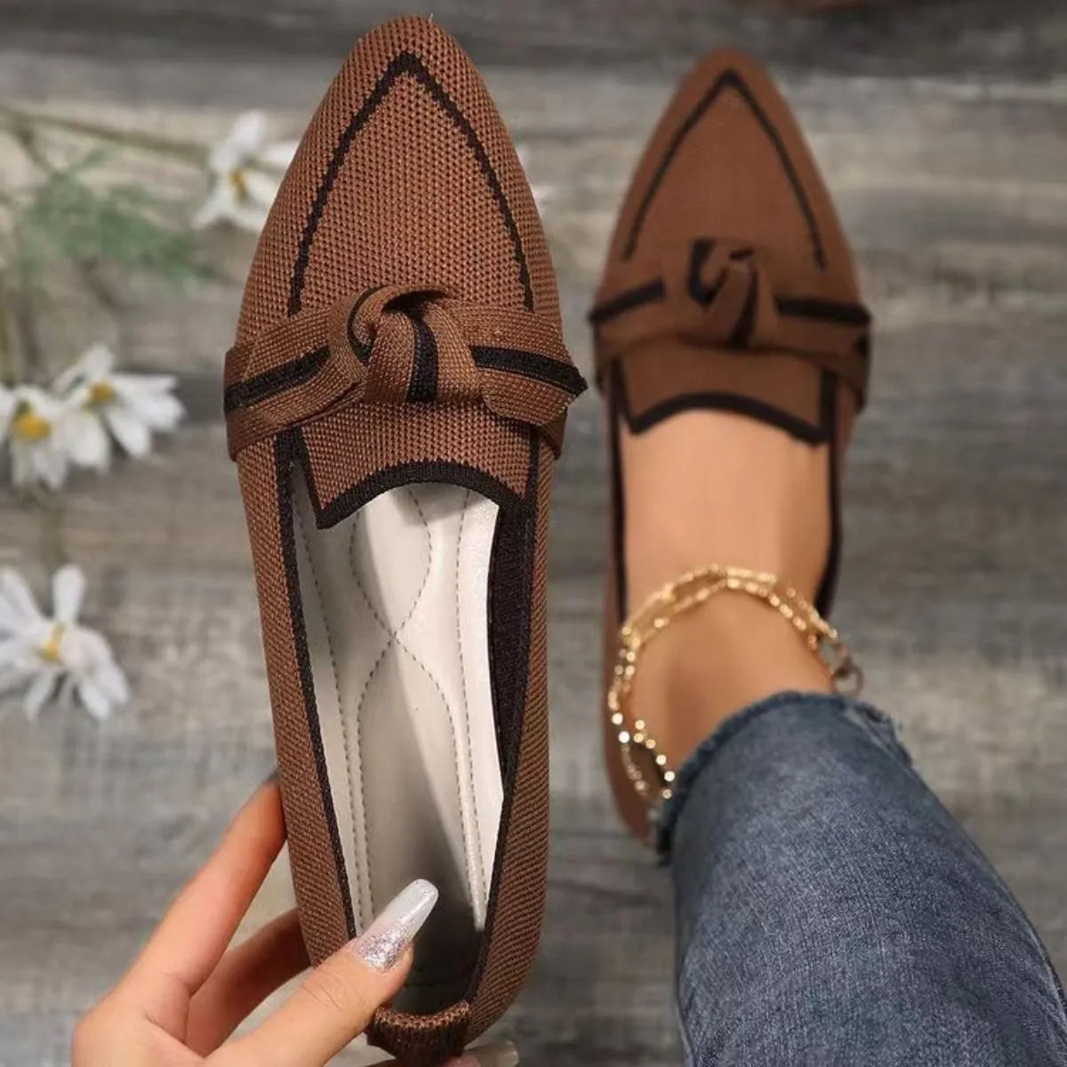 Bow Contrast Loafer