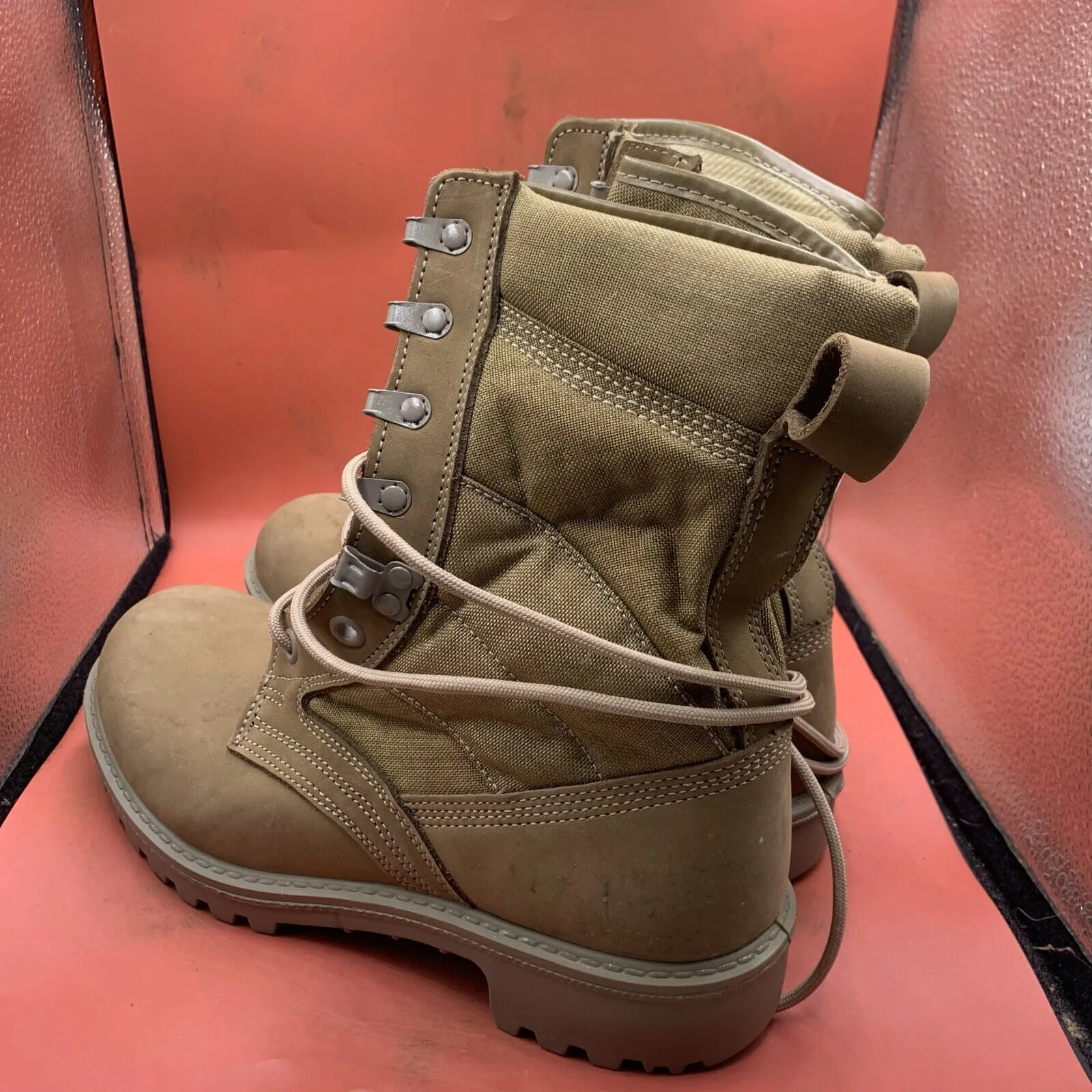 British Army Cordora Lightweight Combat Patrol Boots Desert Tan- 8M - NEW IN BOX