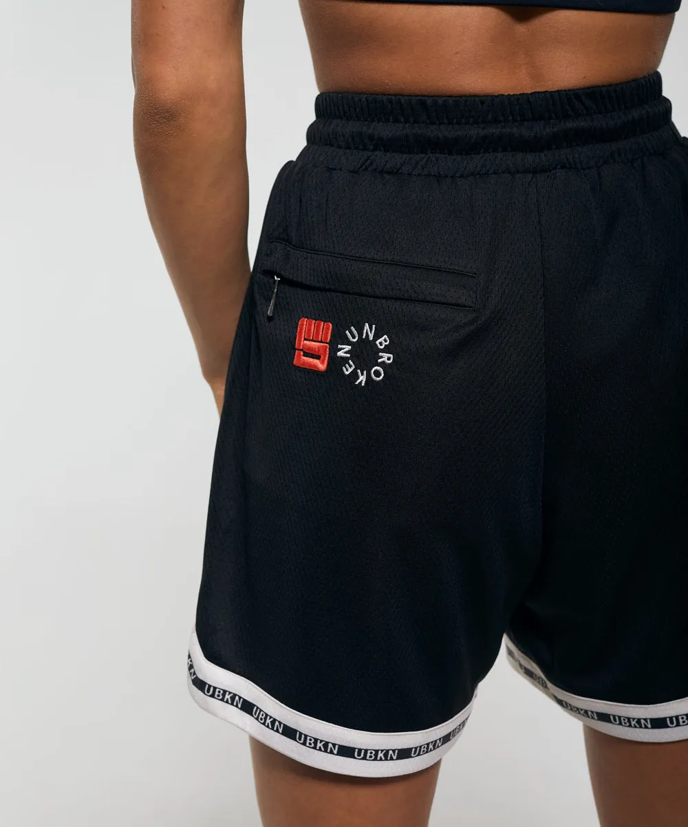 GAME CHANGER Basketball Short in Black