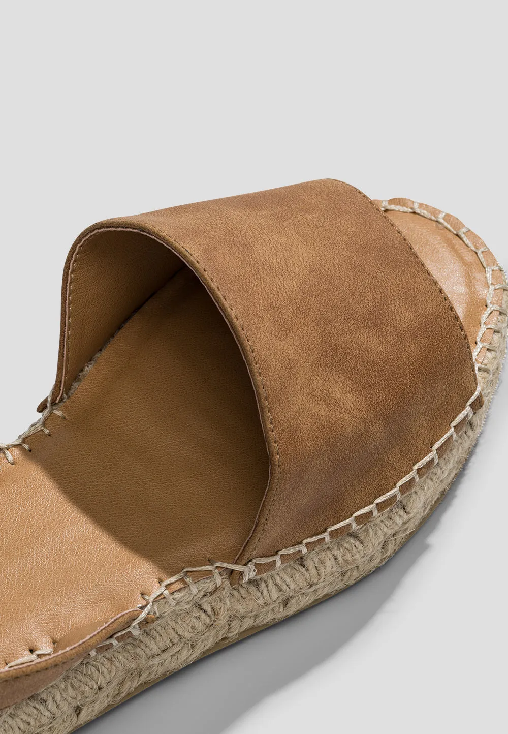 HEEL SANDAL CAMEL