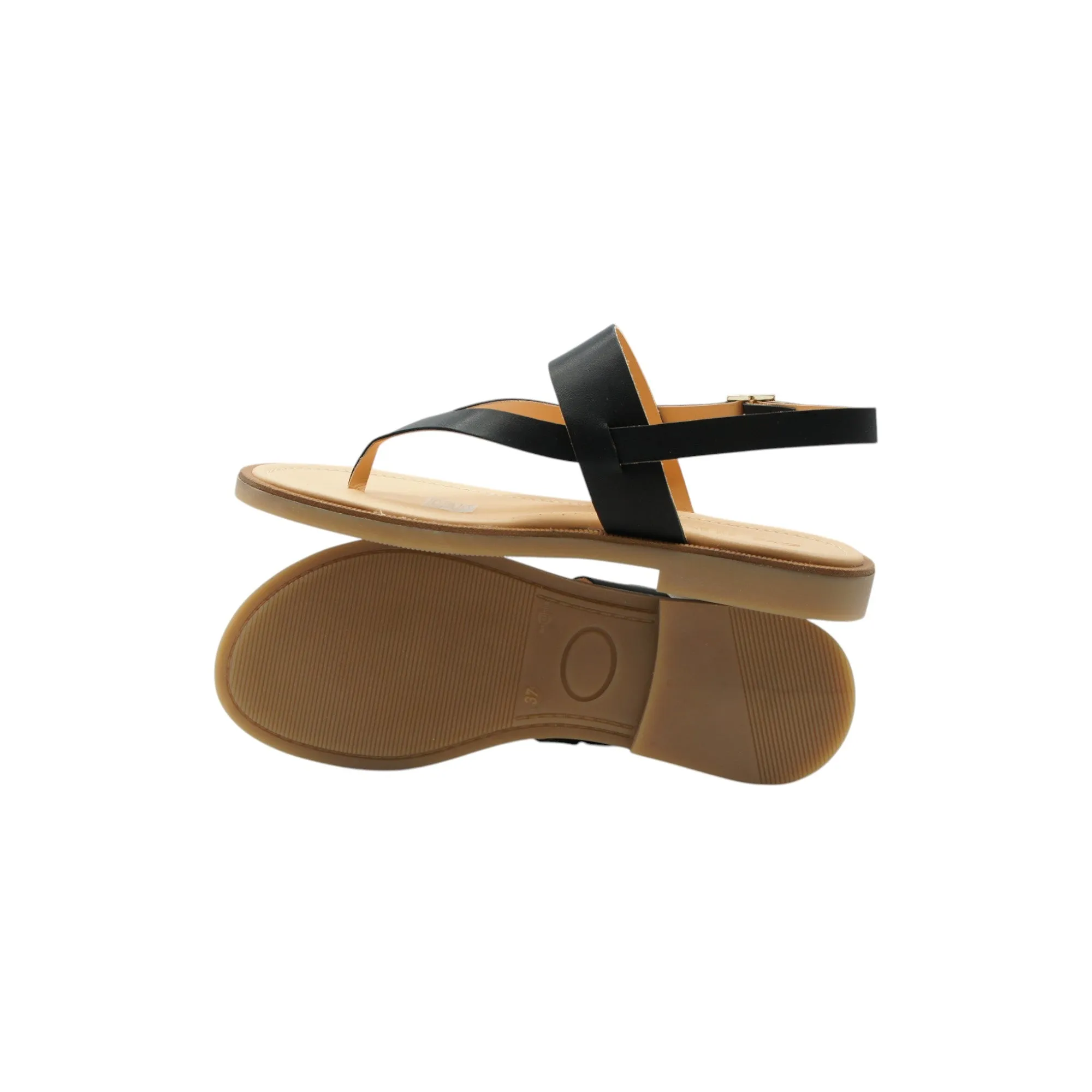 Thong-strap Flat Sandals D451