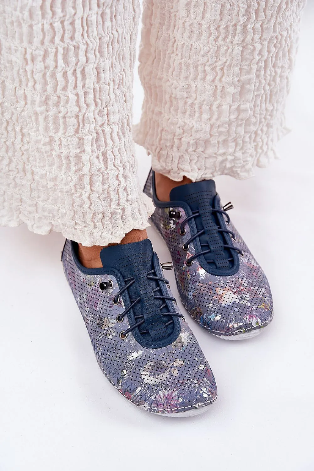 Women's leather loafers